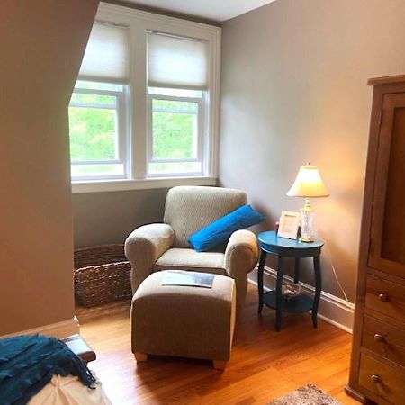 Cottage On Caledonia Bed & Breakfast 斯特拉福德 外观 照片